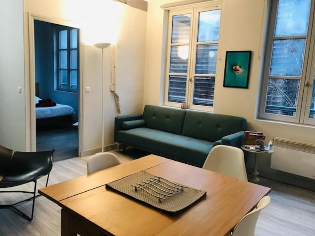 Vieux Marche Apartment รูออง ภายนอก รูปภาพ